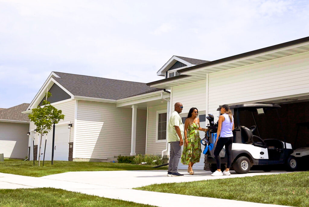 lifestyle-neighborhood-golf